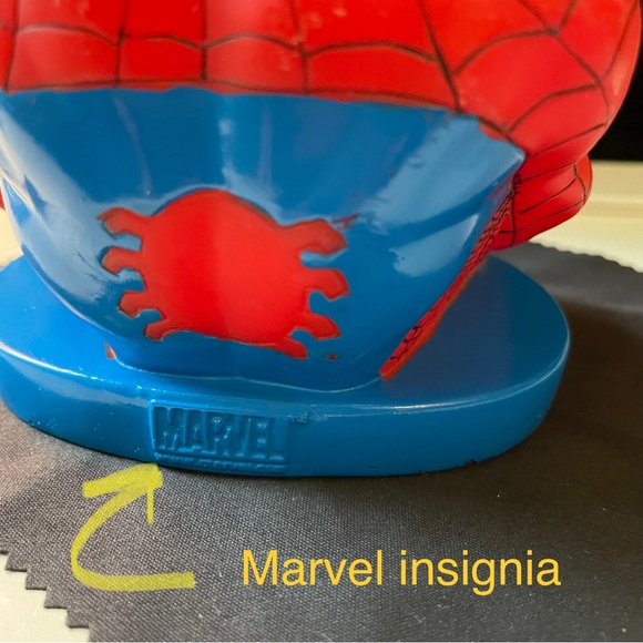 Marvel Spiderman Hand Soap Pump 2004 - Picture 14 of 15